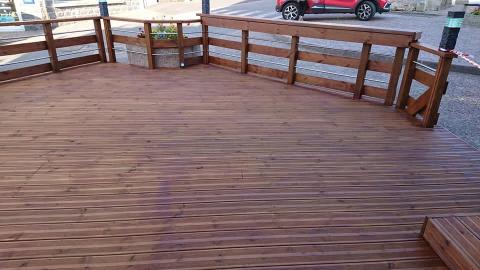 TERRASSE PIN ROUGE NORD CL4 MARRON 